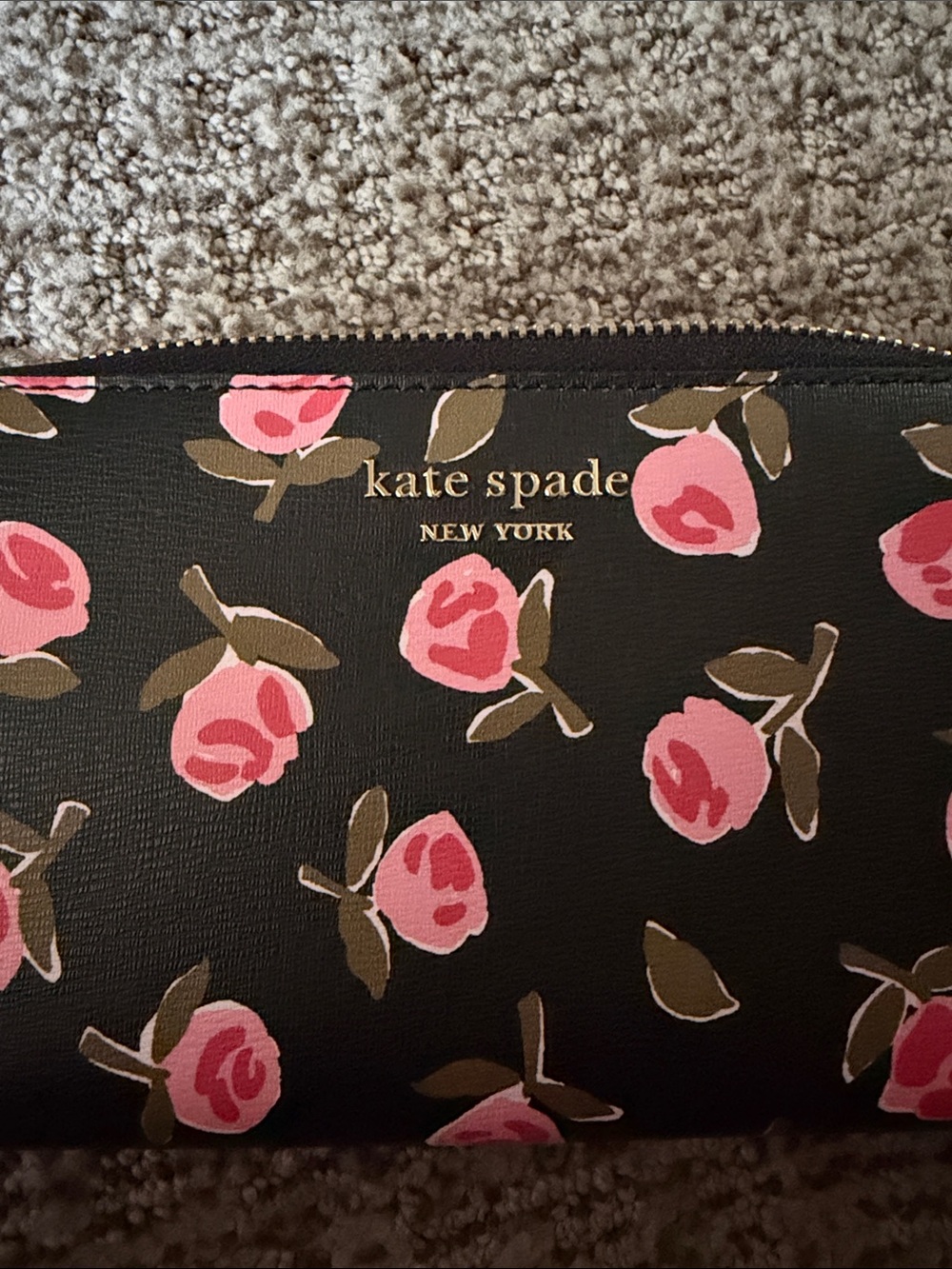 kate spade Black Pink Floral Zip-Around Wallet NWOT - Picture 2 of 14